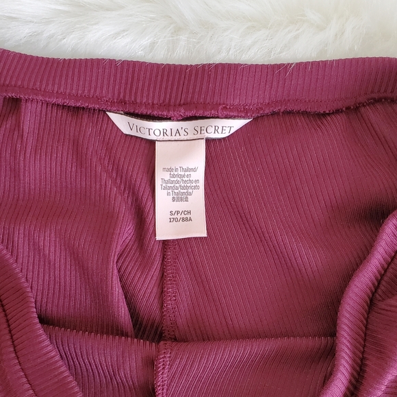 VICTORIA'S SECRET SHORT SLEEP SIZE S💕 - Picture 7 of 9